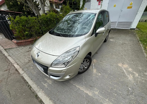 Renault Scenic cena 27000 przebieg: 95140, rok produkcji 2009 z Warszawa małe 137